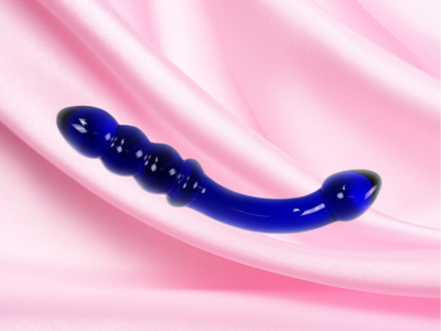 sextoy en verre bleu nuit